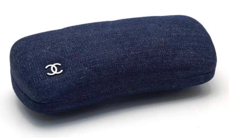 נרתיק למשקפיים שאנל CHANEL	
