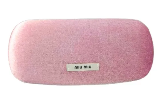 נרתיק למשקפי ראייה מיו מיו MIU MIU